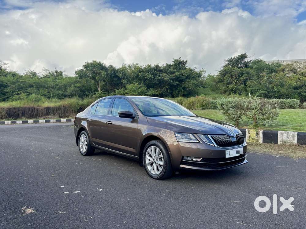 Skoda Octavia 1.8 TSI AT L K, 2019, Petrol