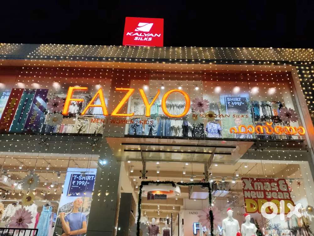 Urgently hiring fashion consultant (sales staff)