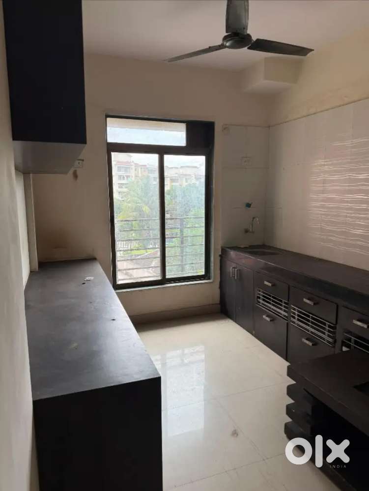 1BHK  FULLY furnished flat sale karwai naka Badlapur east