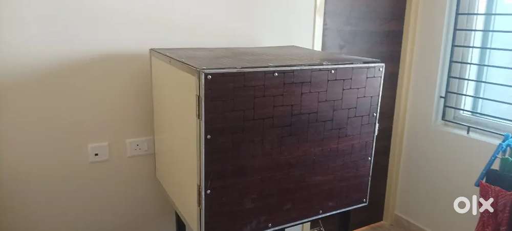Dehydrating machine