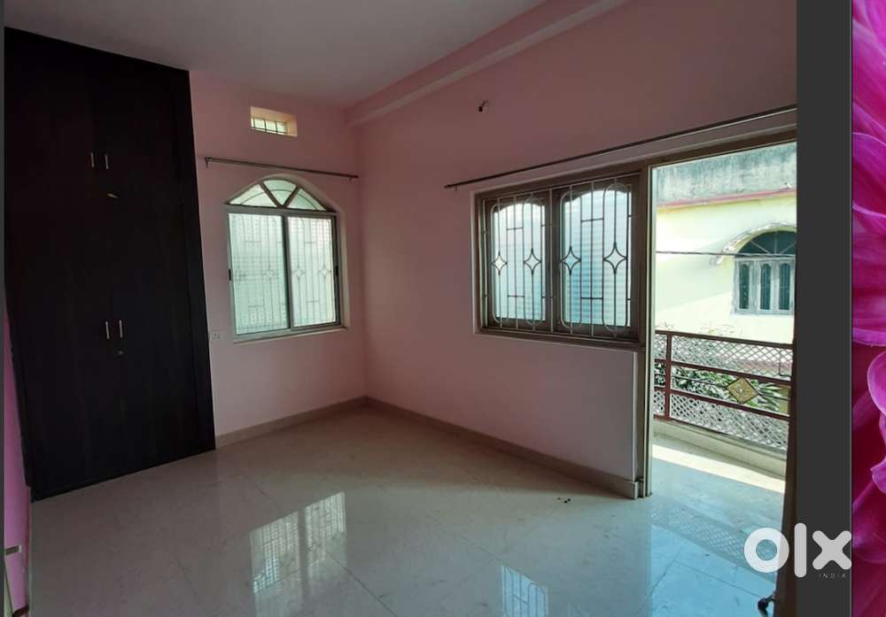 2 BHK Beautiful Flat Available at New Sahdeo Nagar