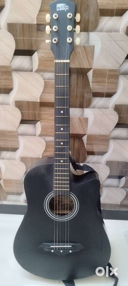 Big Guitar