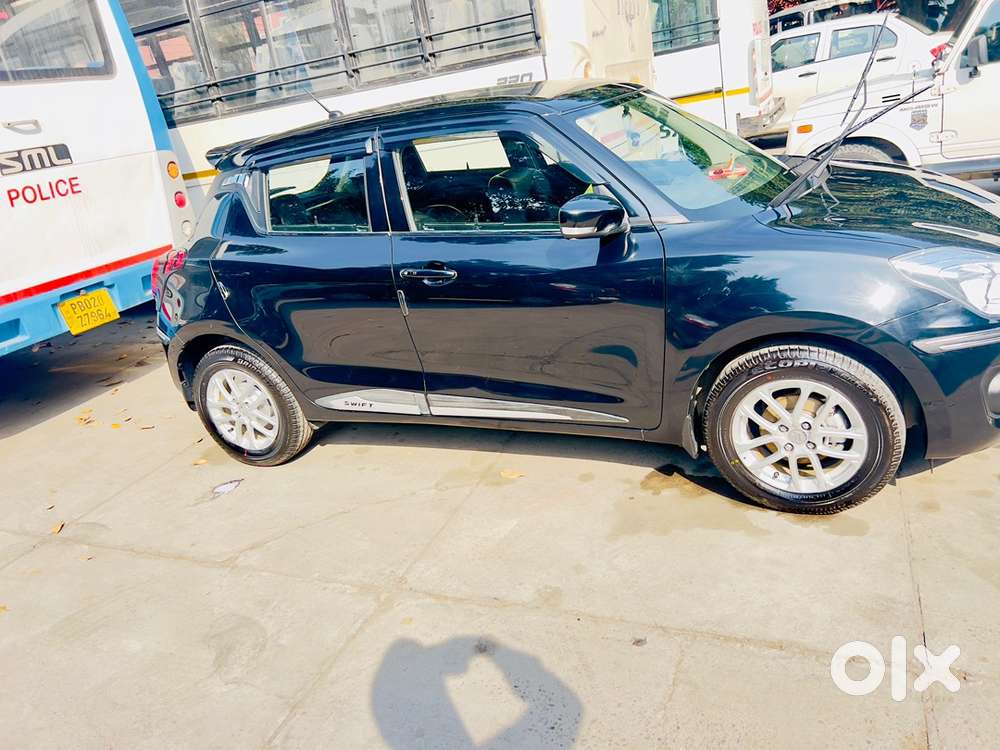 Maruti Suzuki Swift 2023 Petrol Well Maintained