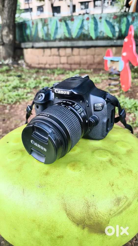 Canon 700D