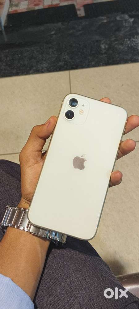 Iphone. 11