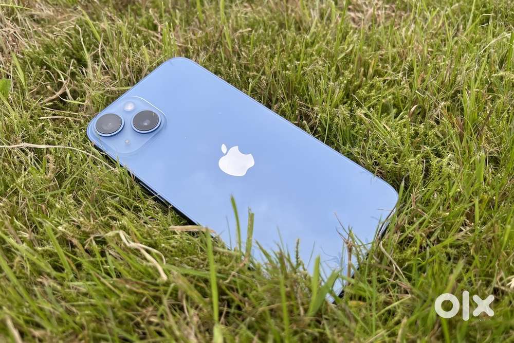 Iphone 14 blue