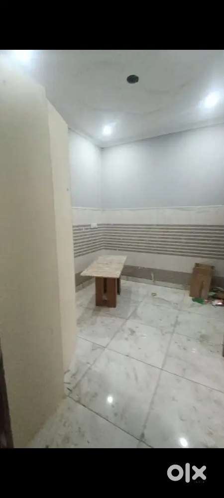 Clean rooms,nihal vihar nangloi  ,near 50 feet road
