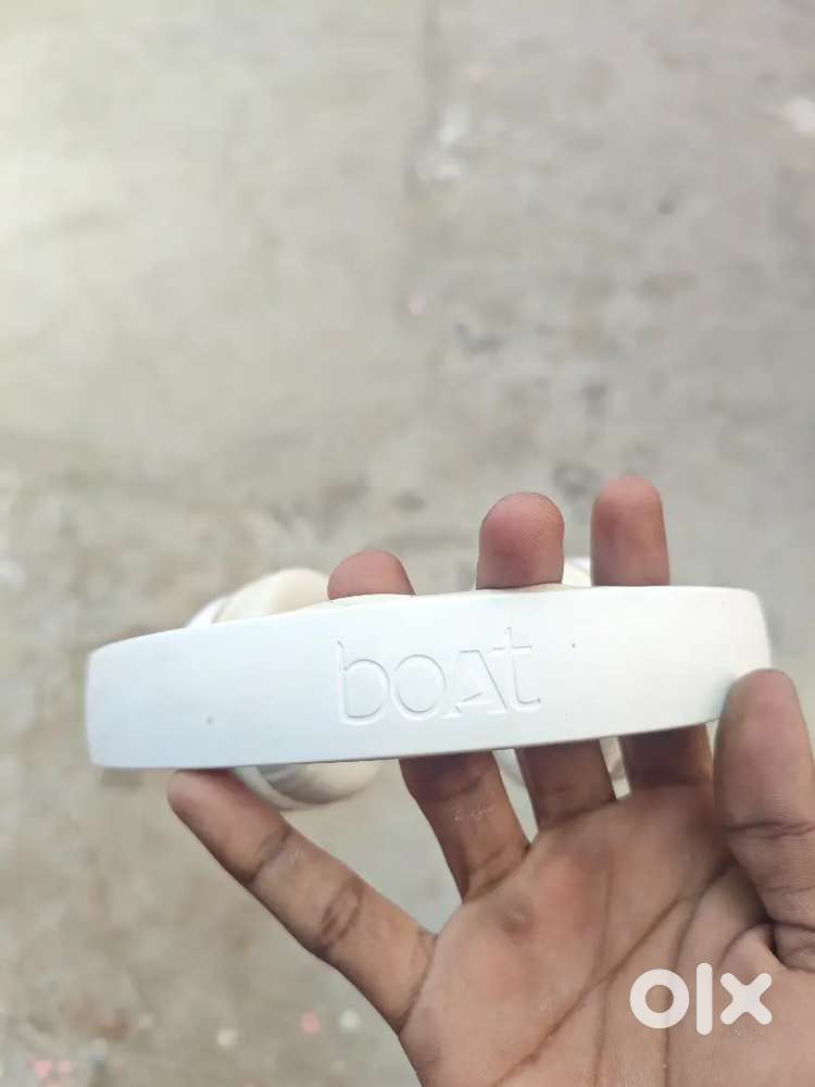 Boat rockerz 480 headphones