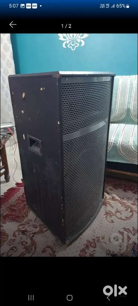 Speakers  300W with HM two car speaker 100w