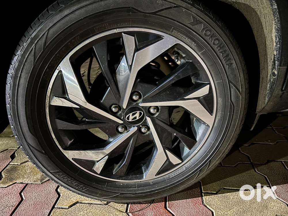 Yokohama 17 Car Tyre