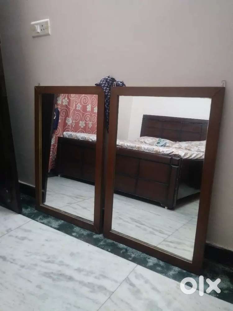 Looking glass mirror