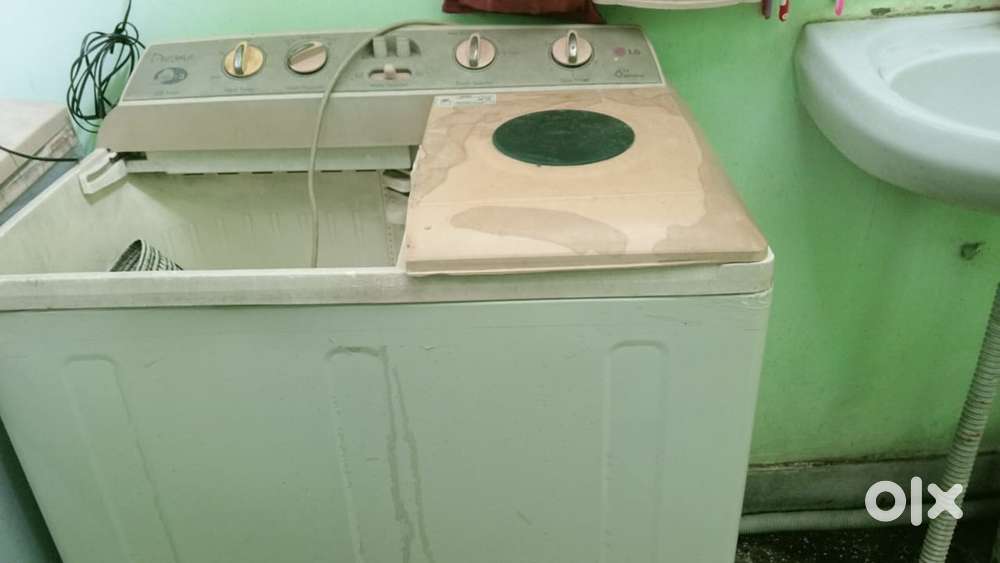 Best condition L.G machine 6.0kg