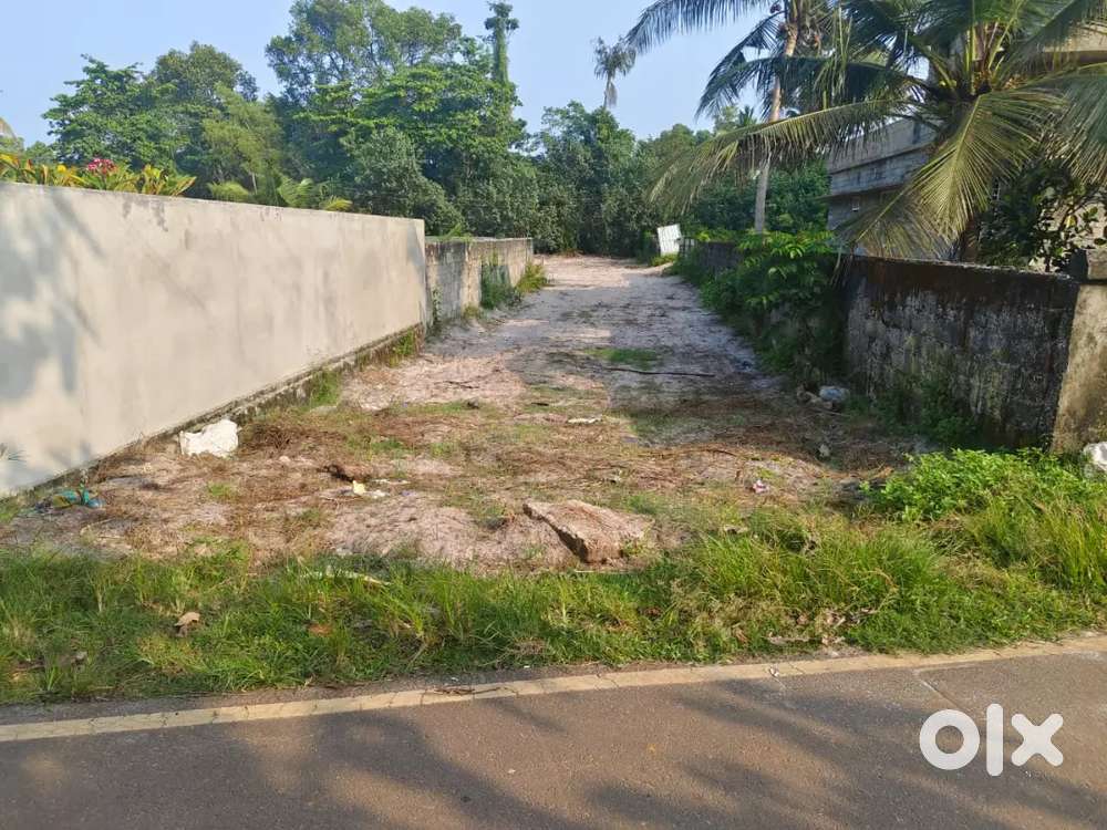 സ്ഥലം വിൽപ്പനയ്ക്ക്