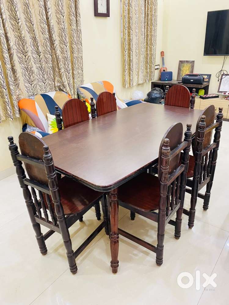 6 Seater Dining Table for Sale