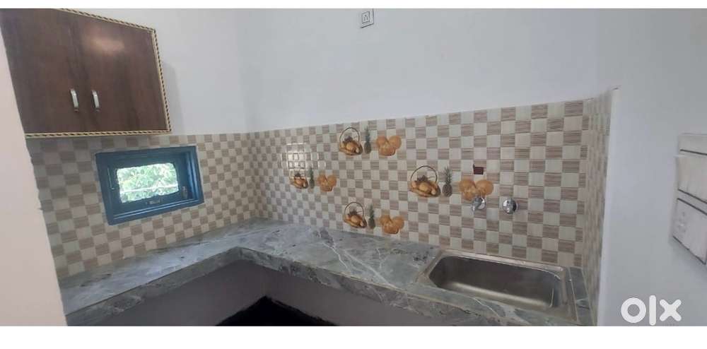 Well maintained, 24 Hours of Water, 24 Hours Camera surveillance, Wifi