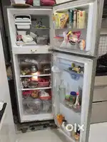 Fridge 220 lts.