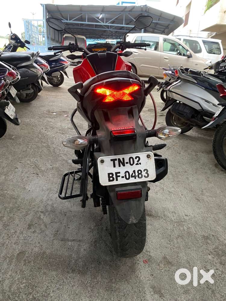 Honda CB hornet 160R - 2016