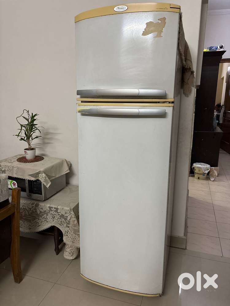 Whirlpoo Fridge F30 Dlx Icemagic