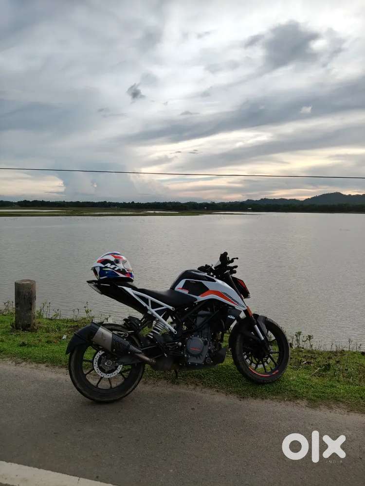 Duke 390 BS6