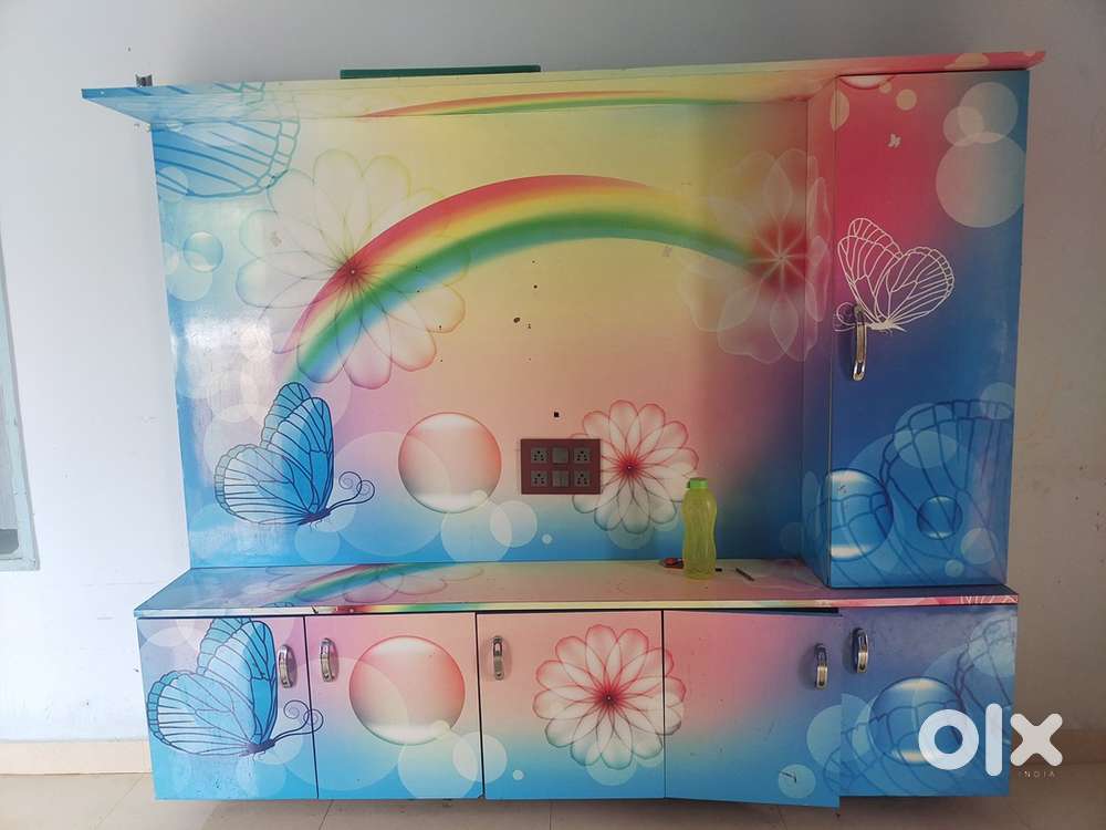 2BHK with wardrobes for rent