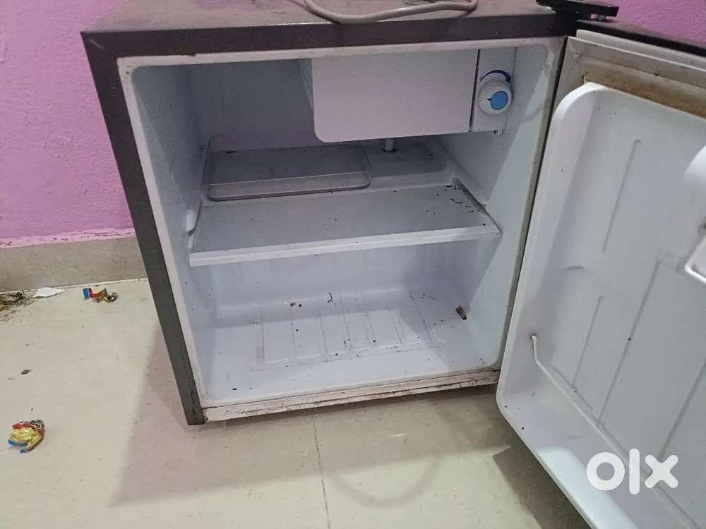 Fridge 90liter