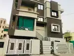 Single Room is available for girls