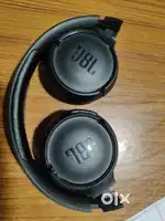 Jbl headphones (bluetooth)