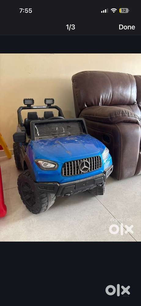 Electric toy car
