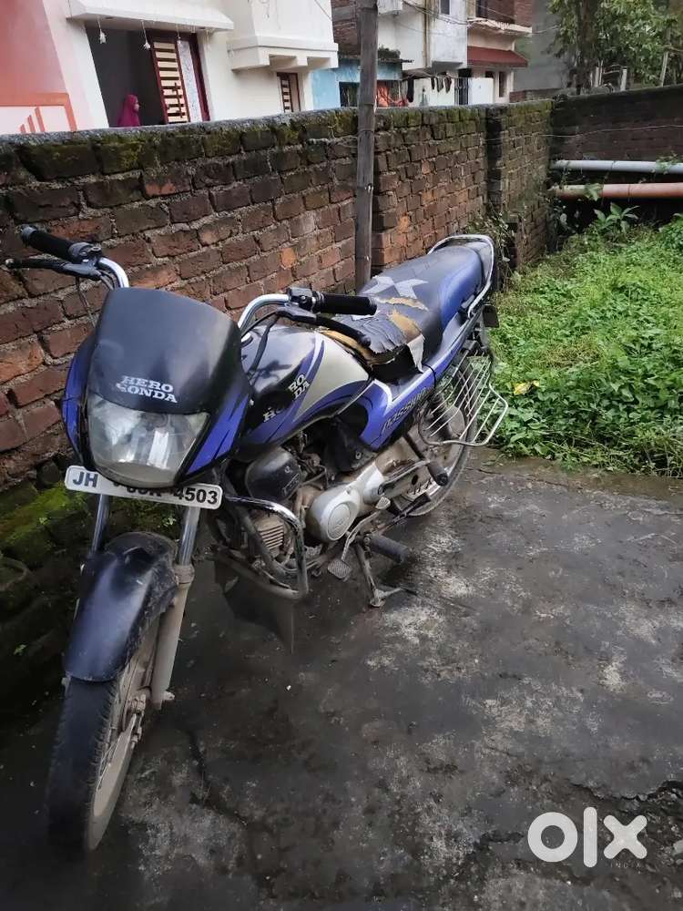 Hero Paison Plus 2006
Well-maintained bike, smooth engine, good milea