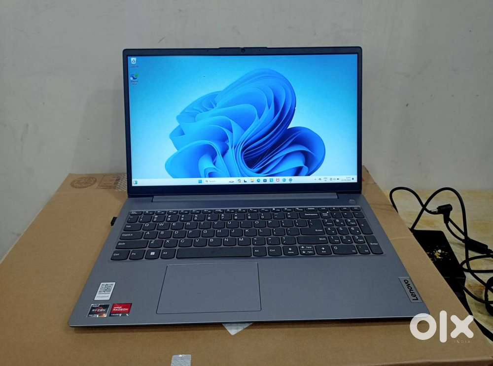 LENOVO IDEAPAD RYZEN 3