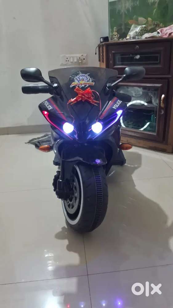 Electronics police bike