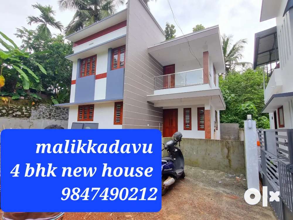 Malikkadavu  Karaparamb easthill new house