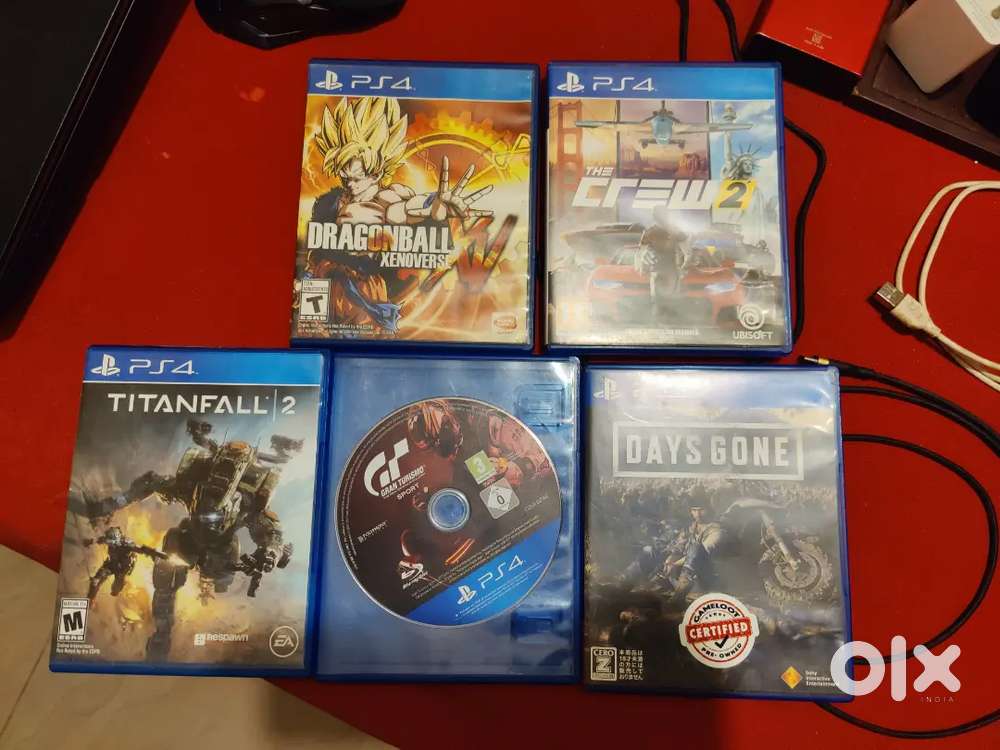 PS4     cd