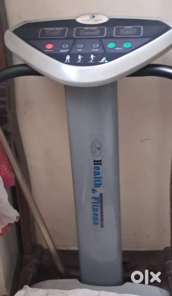 FITNESS MACHINE