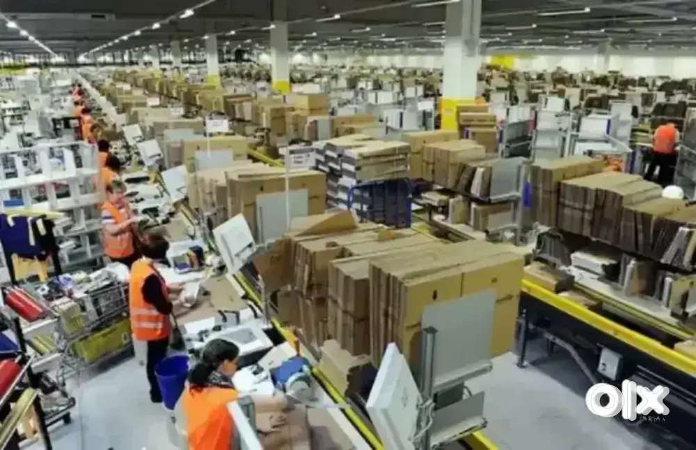 गोदाम में पैकिंग करने के लिए लड़के और लड़कियों की आवश्यकता है!