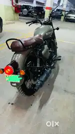 Classic 350 with Disc Brake
