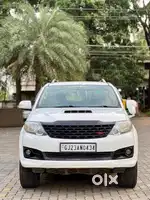 Toyota Fortuner 3.0 4X2 MT, 2014, Diesel