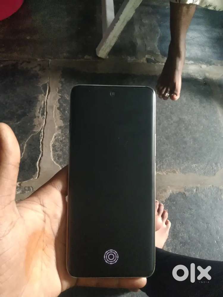 Good phone sister used