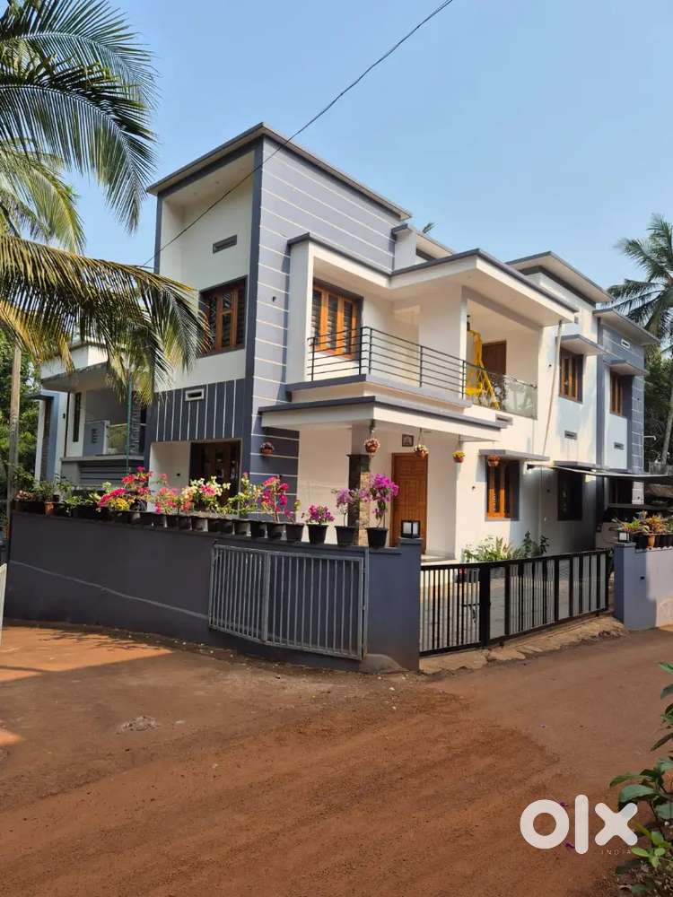 5 cent, 4 bedroom attachéd 1750 square feet, കിണർ, പുതിയ വീട്