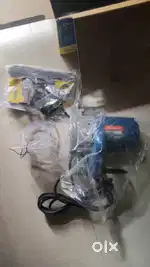 Cutting machine/ cutter machine.