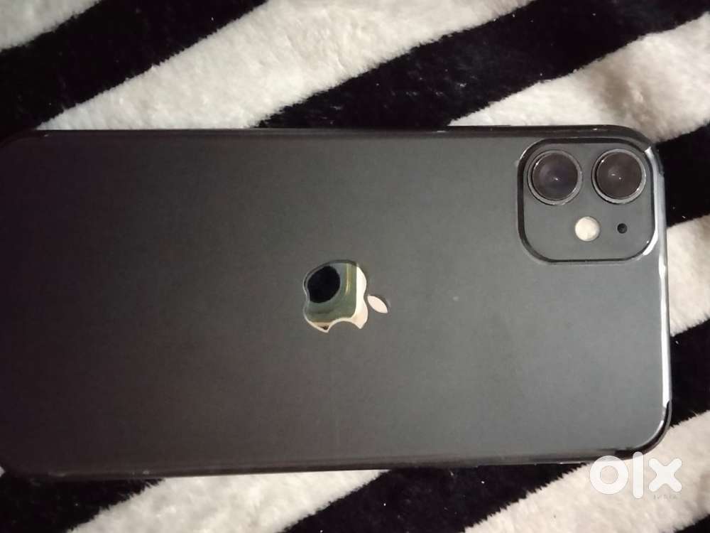 I phone 11 64gb back glass change