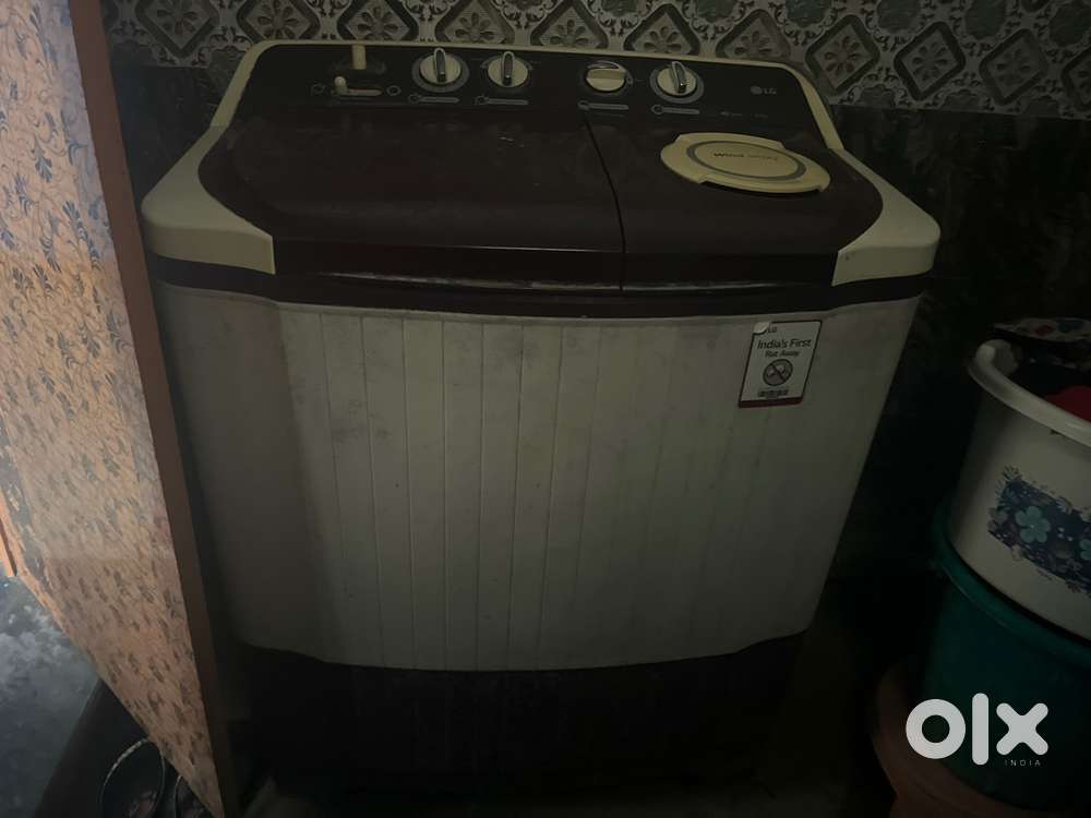 Semi Automatic washing machine