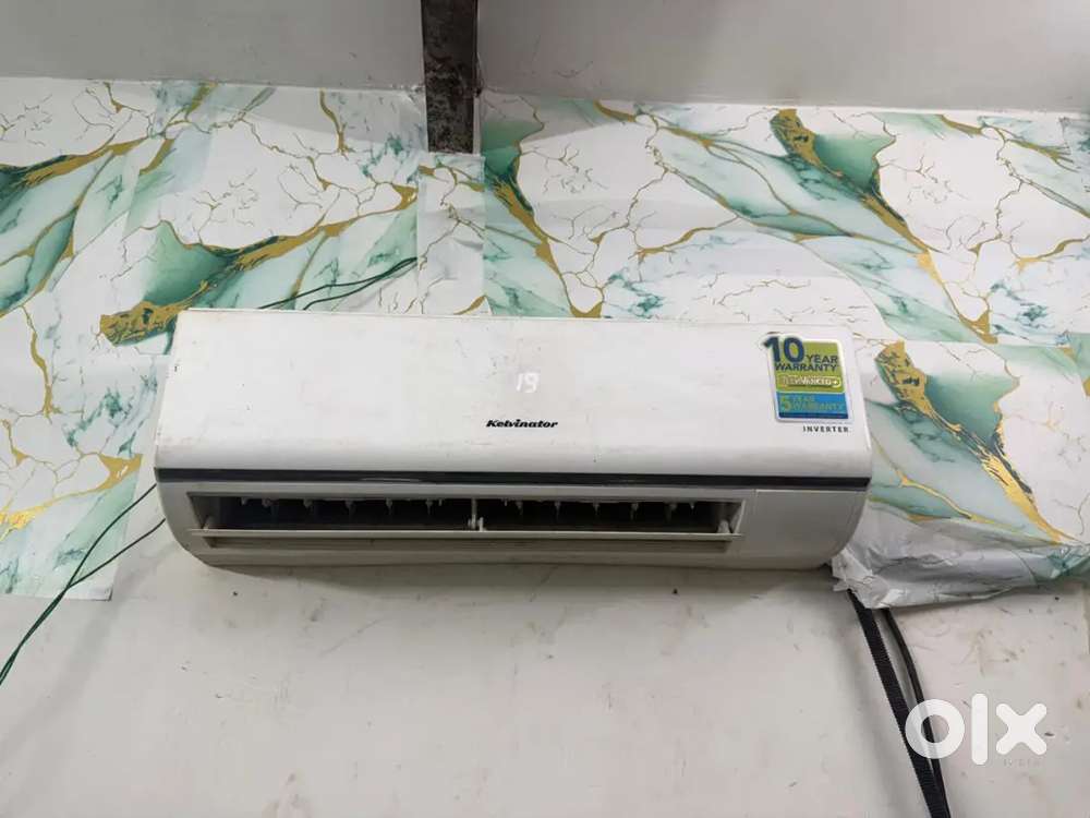 1 ton kelvinator inverter AC perfectly running condition withgasinside