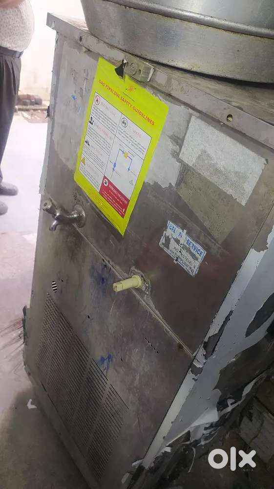 Warer cooler 2tap steel  good condition