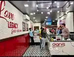 Gianis Icecream frenchise shop for sale