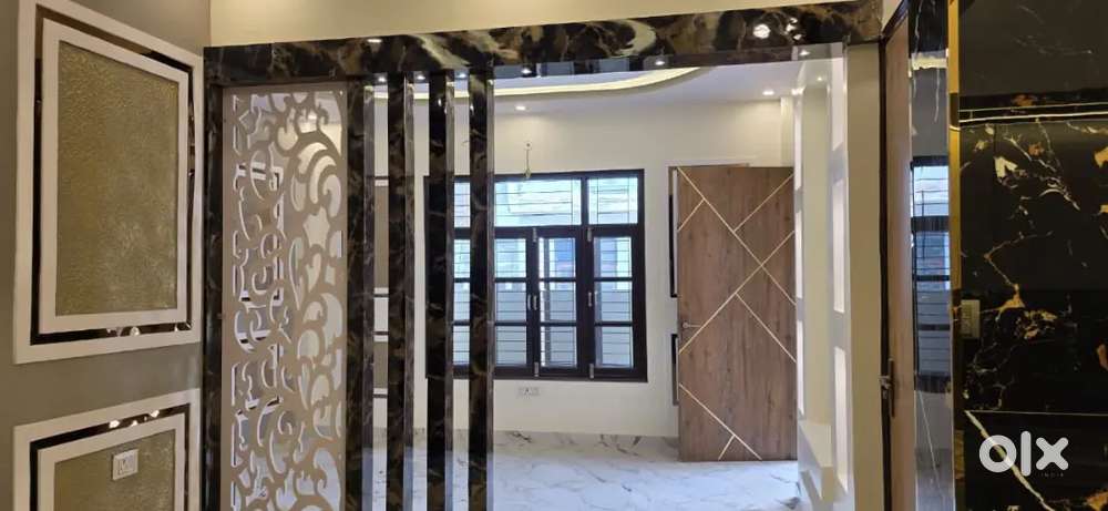 Prime location luxury House