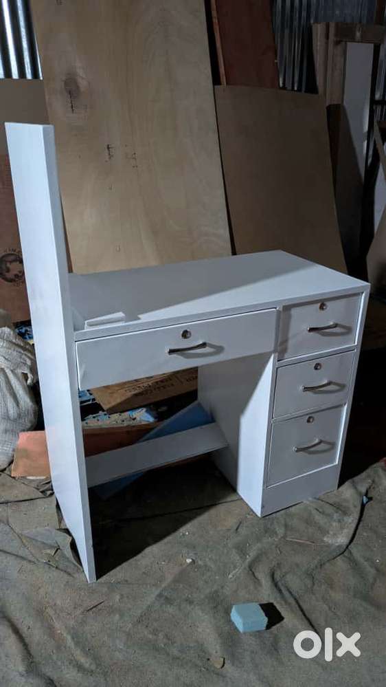 Study table