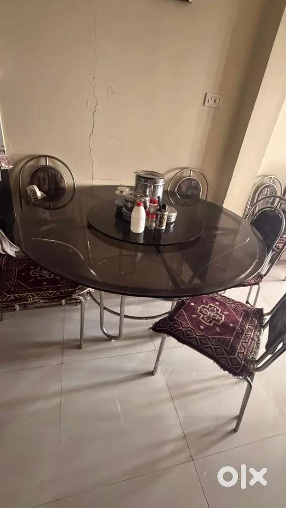 Glass Dinning table