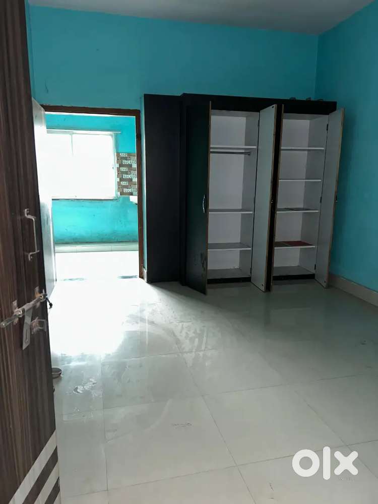 House for rent with cupboard
