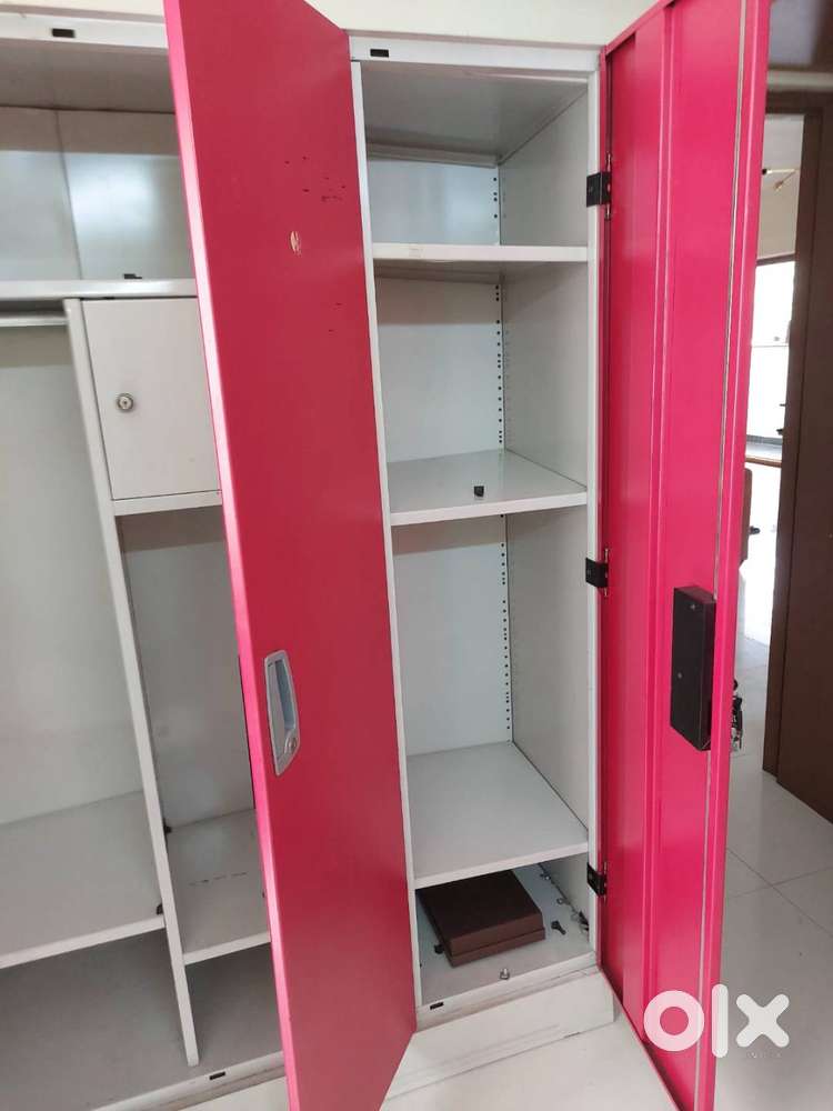 Godrej 3 Door Wardrobe for same
